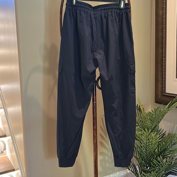 IBIN Navy Lightweight Cargo Joggers - Picture 6 of 7